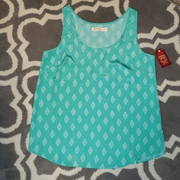 Tank Top - Picture 1 of 4